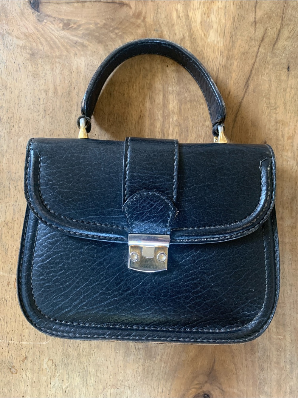 Vintage Classic Black Leather Top-Handle Bag - Settebello Italian Purse